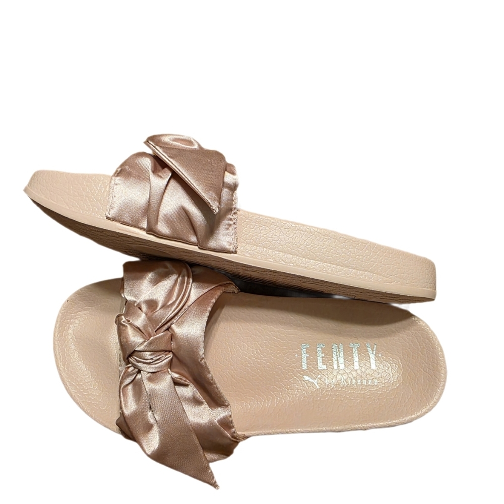 Puma Fenty Bow Slides in the color pink. SZ 7.5 LIKE NEW - Picture 6 of 12